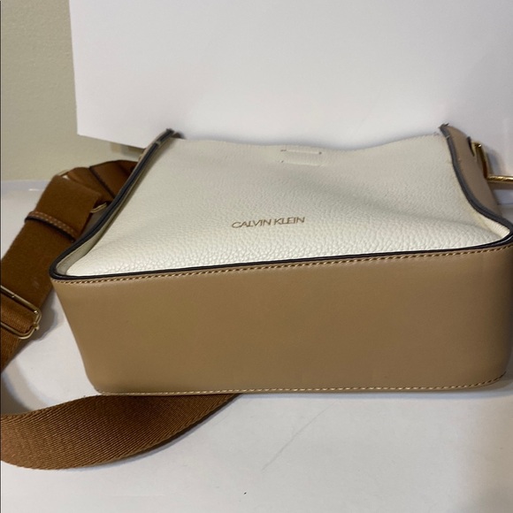Calvin Klein White and Tan Women's Bag - Picture 7 of 9